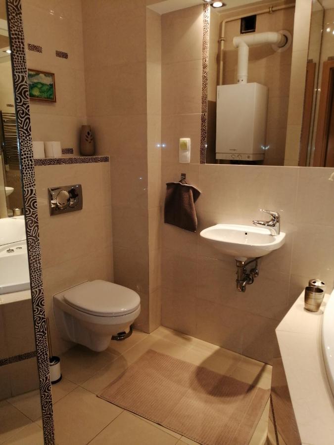 Apartament Rownica ウストロン エクステリア 写真